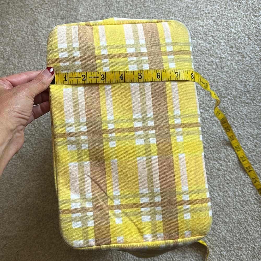 Pamela Munson Mad About Plaid Tote - Picture 4 of 6